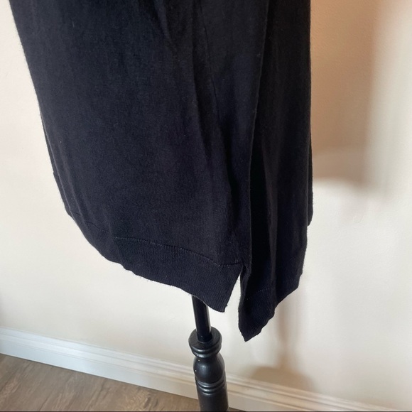 Torrid FAUX LEATHER SLEEVE SWEATER Black Pullover Long Sleeve Sz 0 (large) - Picture 5 of 11